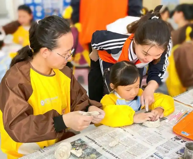 体验式学习框架下城乡学生可在各类实践活动中全程参加 体验式学习框架下城乡学生可在各类实践活动中全程参加